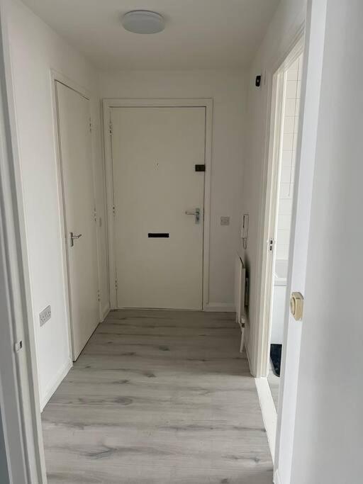 Appartamento Spacious 1 Bedroom Unit In West Londra